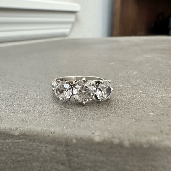 Vintage Sterling CZ Past, Present & Future Ring π - Picture 3 of 7